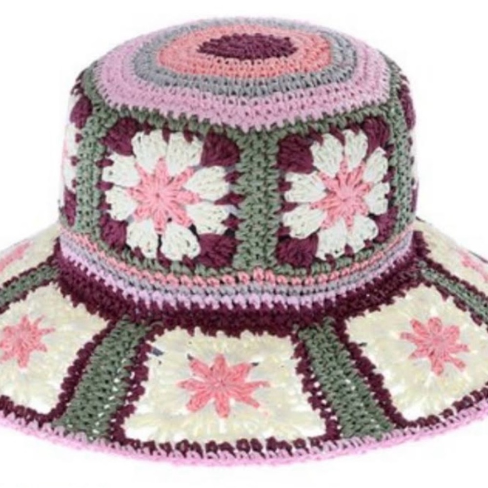 NWT Free people Peter Grimm Pura Vida bucket hat.